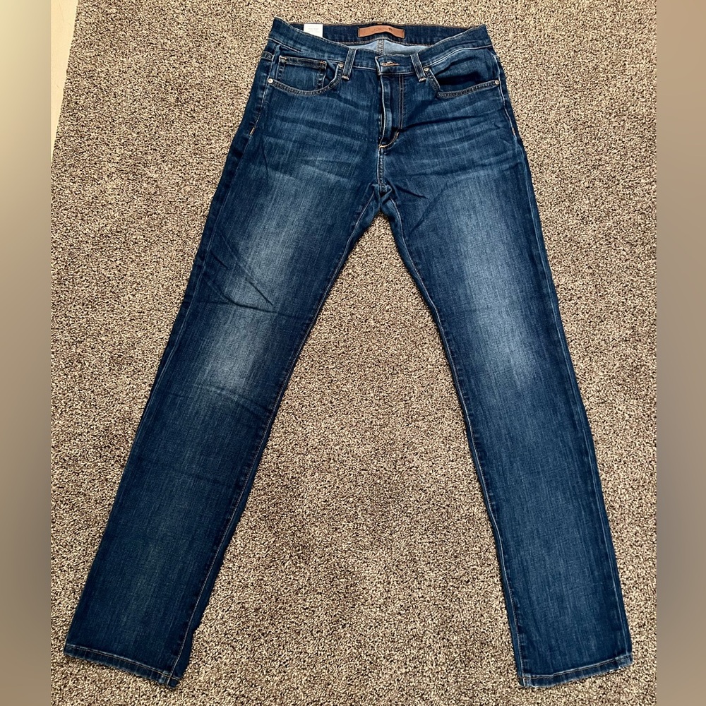 Men’s Joe’s Jeans size 30W.